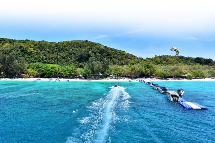 Private Speed boat to Coral & Bon Island